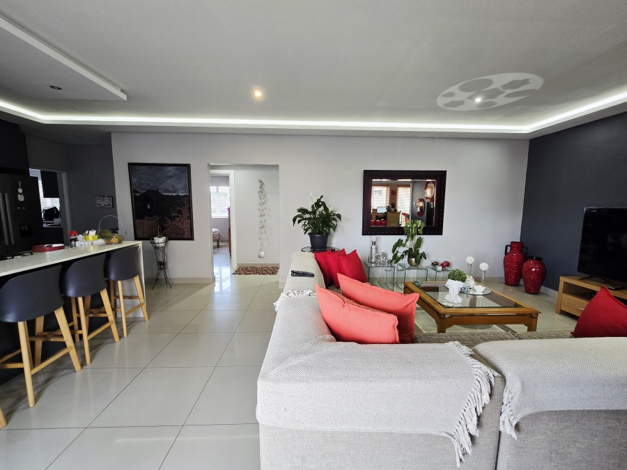 3 Bedroom Property for Sale in Kraaibosch Country Estate Western Cape